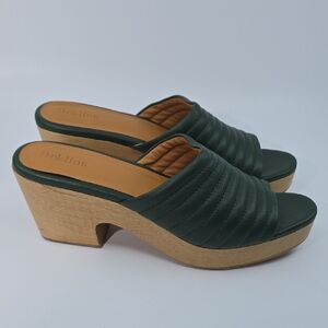 Beklina New Green Leather Ribbed Clog Open Toe